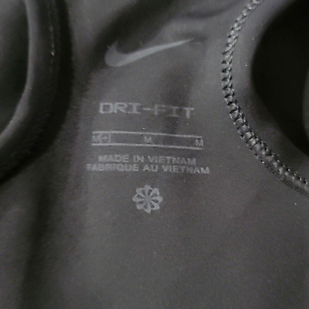 Nike sportsbra - Picture 3 of 3